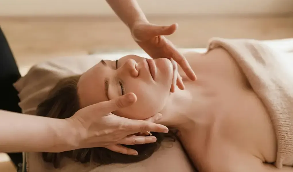 Manuelle Therapie – Behandlung bei Eden Physiotherapie